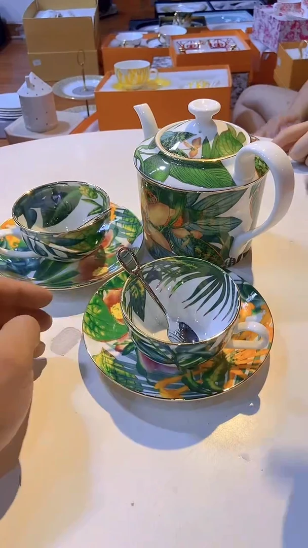 鸿辉家品牌瓷器，京东包邮！