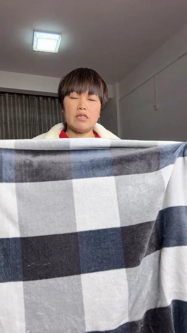 聚酯纤维1.5米巴黎绒床单灰色格子
