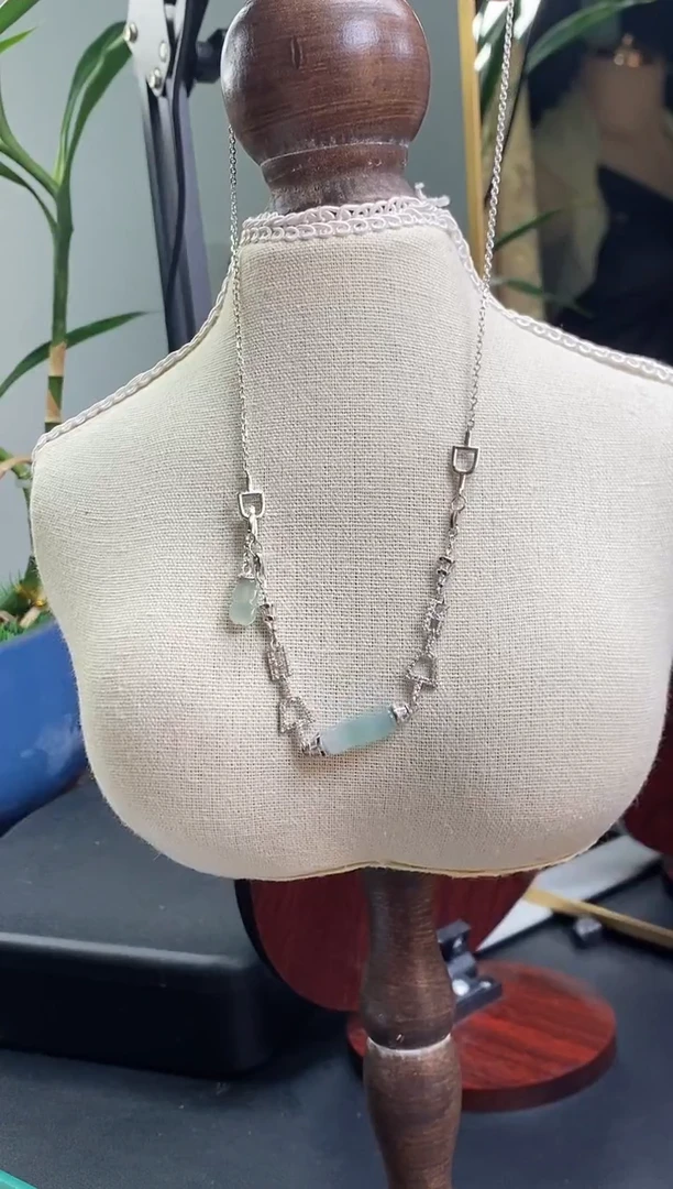 颈饰银S925镶嵌翡翠17952