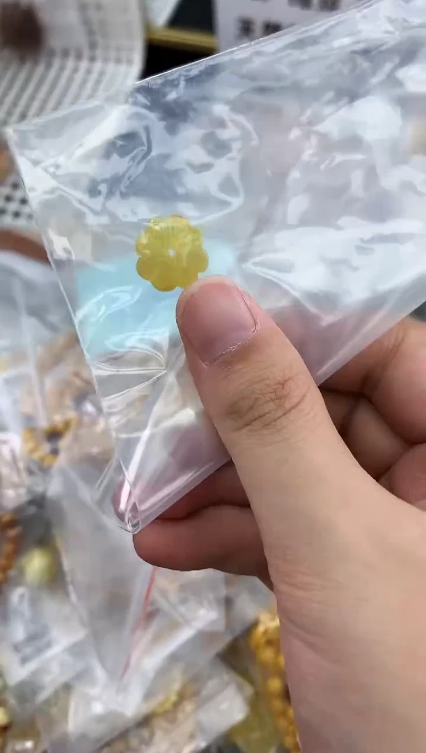 未镶嵌琥珀珠宝奇石123