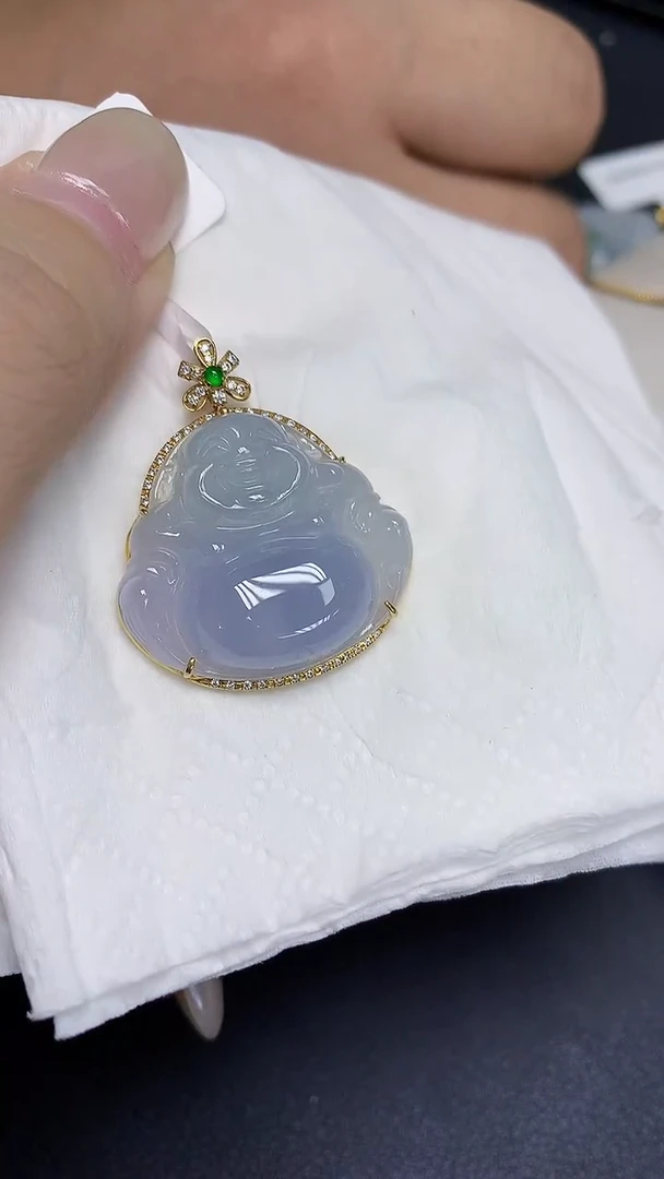 翡翠18K金镶嵌颈饰天然缅甸翡翠A货