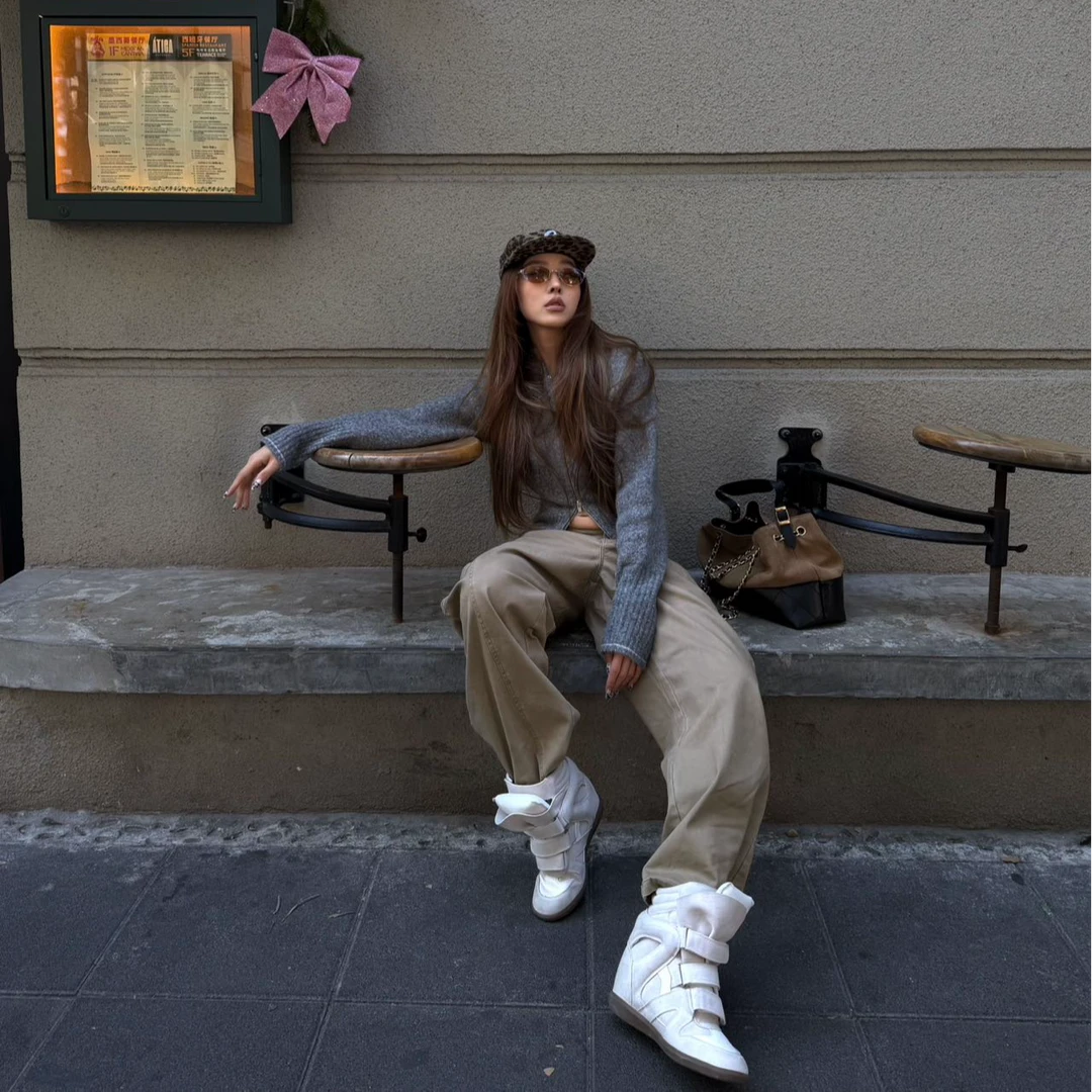 极简风双拉链短款针织开衫女秋冬新款修身毛衣外套复古休闲裤套装