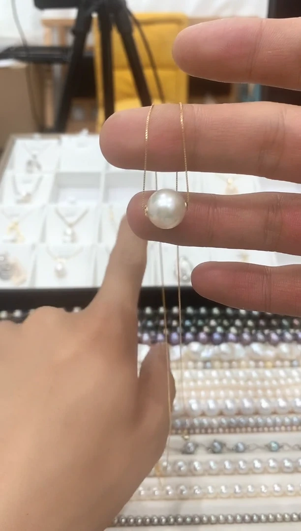 淡水珍珠18K金镶嵌吊坠(不含链)路路通吊坠