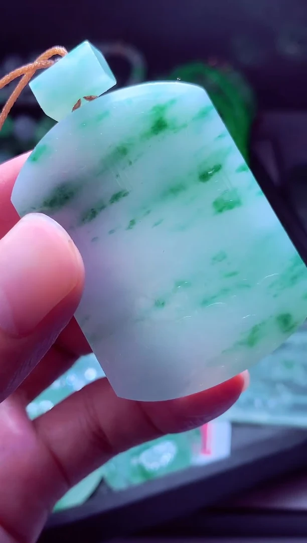 未镶嵌定制翡翠张*#翡翠毛货定制
