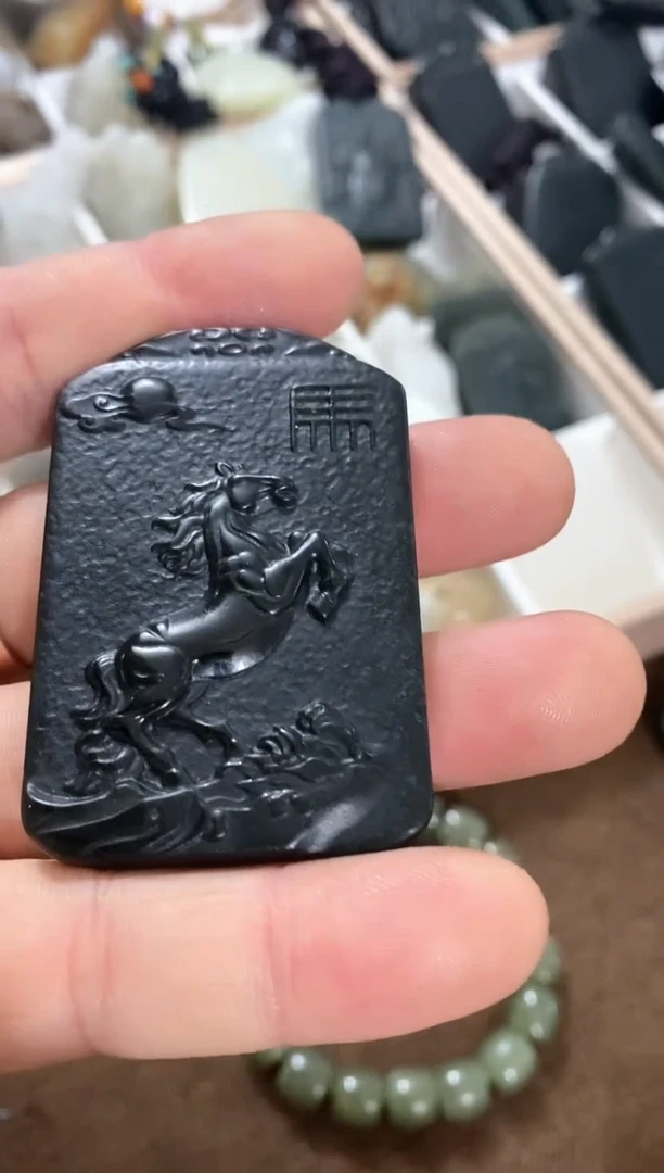 【闪购商品】和田玉吊坠(不含链)未镶嵌马