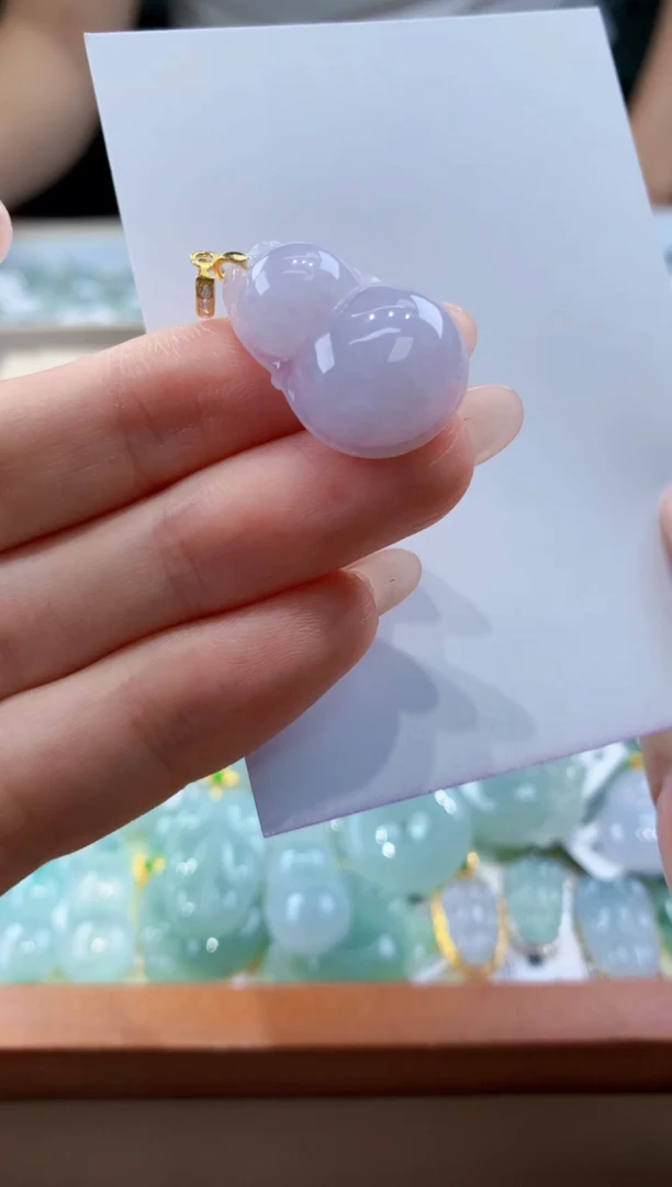 翡翠未镶嵌颈饰天然A货翡翠挂件