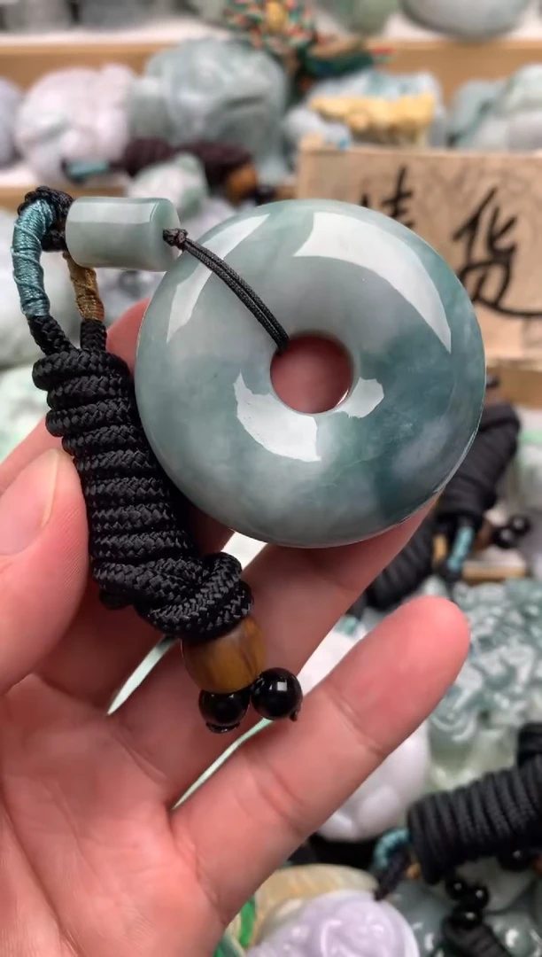 吊坠(不含链)未镶嵌翡翠1