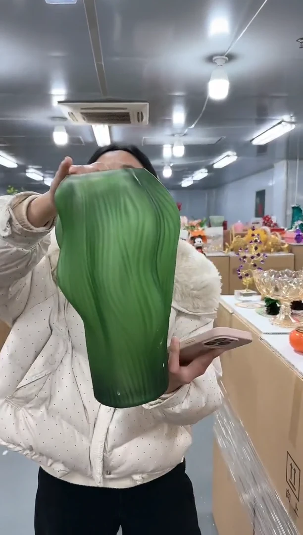 【闪购商品】无铅玻璃花间集00024