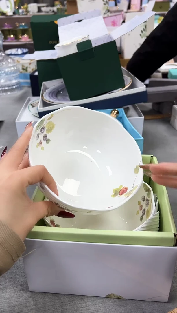 【闪购商品】瓷片新号起号不计成本，点菜优先