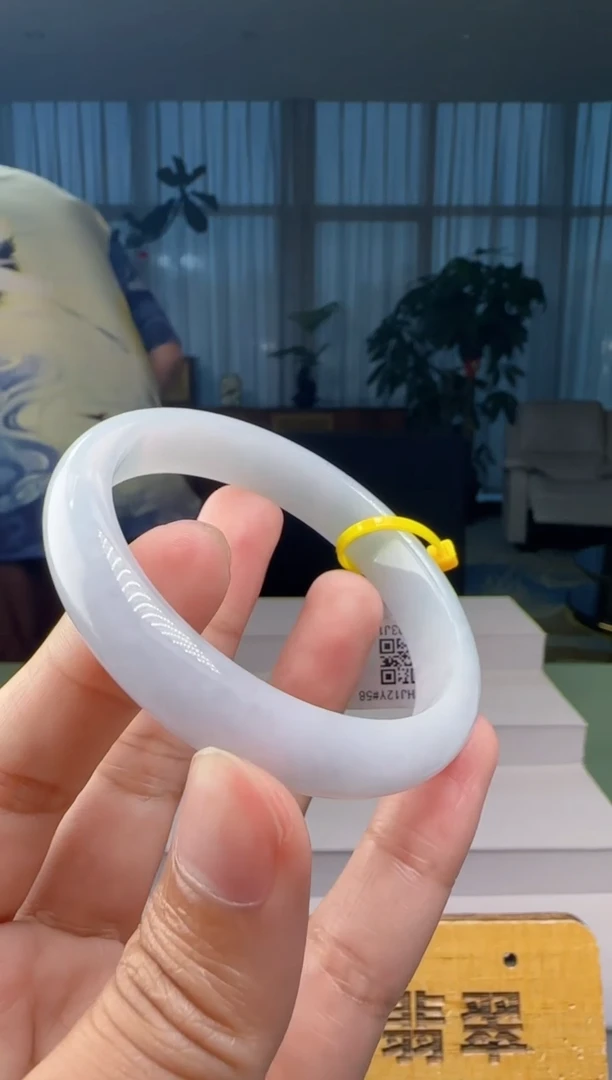 翡翠手镯未镶嵌XM@@960Q3J13816
