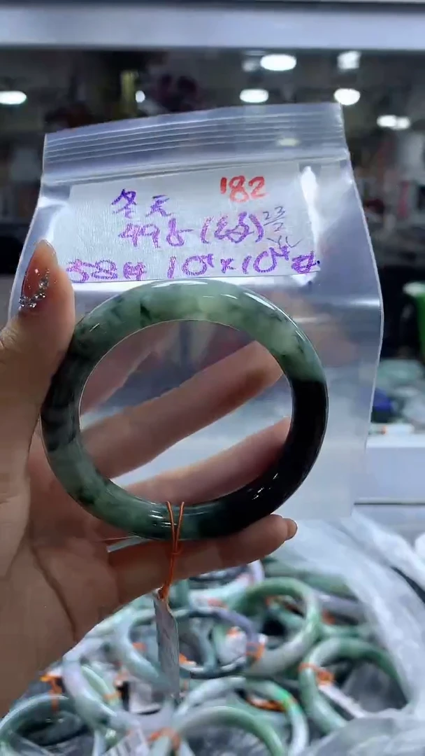 【闪购商品】定制翡翠未镶嵌182毛货需精细抛光+冬天+498元