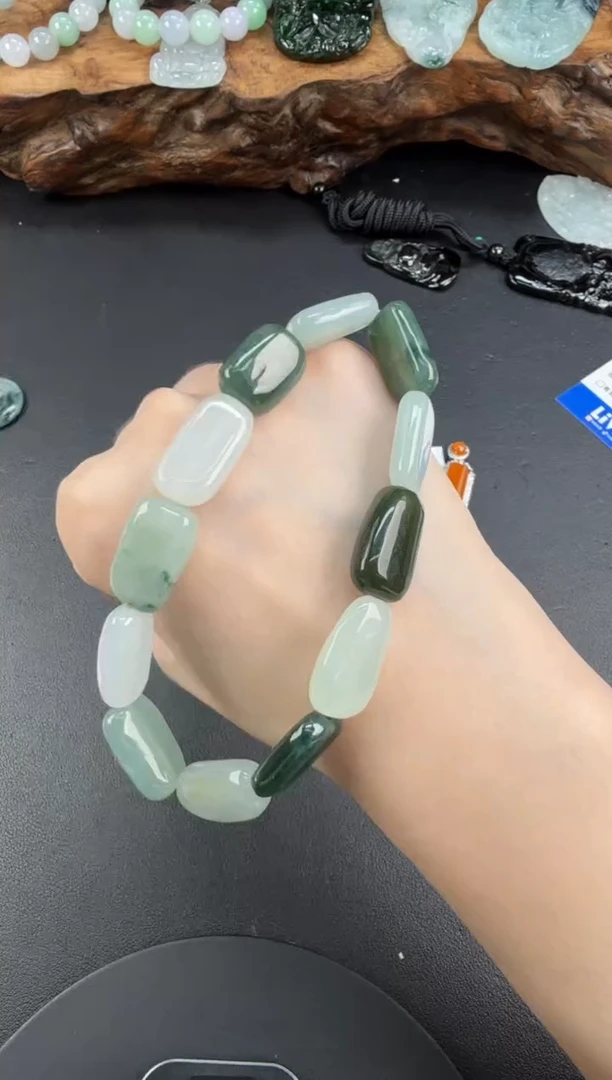 未镶嵌手串翡翠翡翠饰品-87