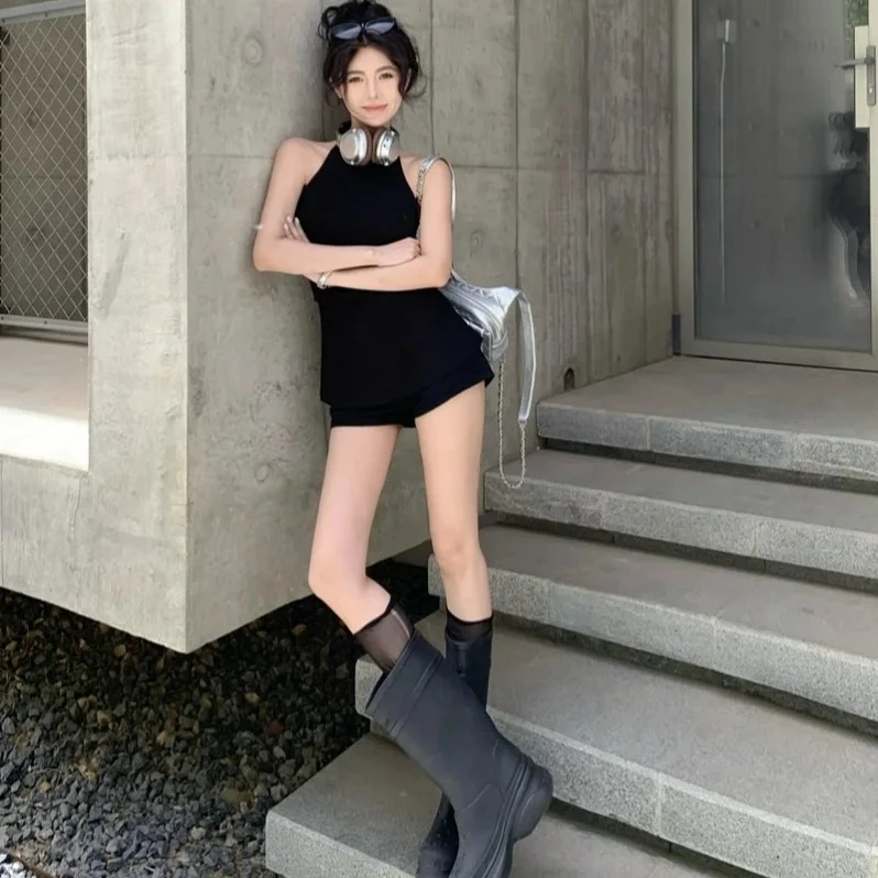 2025新款无袖露背挂脖吊带背心性感外穿美背上衣高腰休闲短裤套装