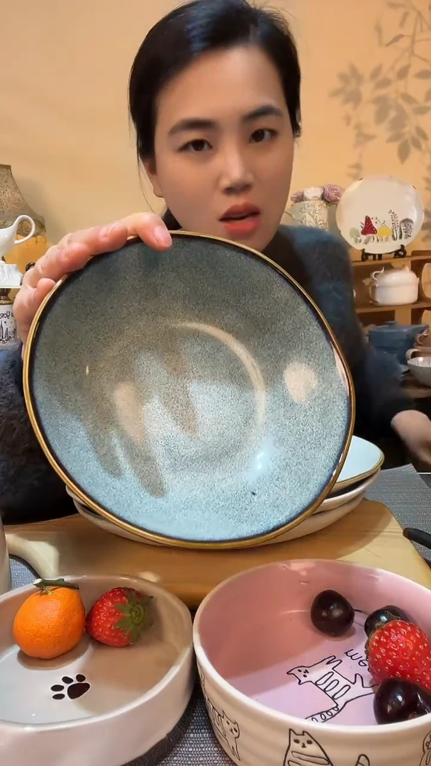 【闪购商品】瓷片2个7英寸异形碗 微瑕介意勿拍