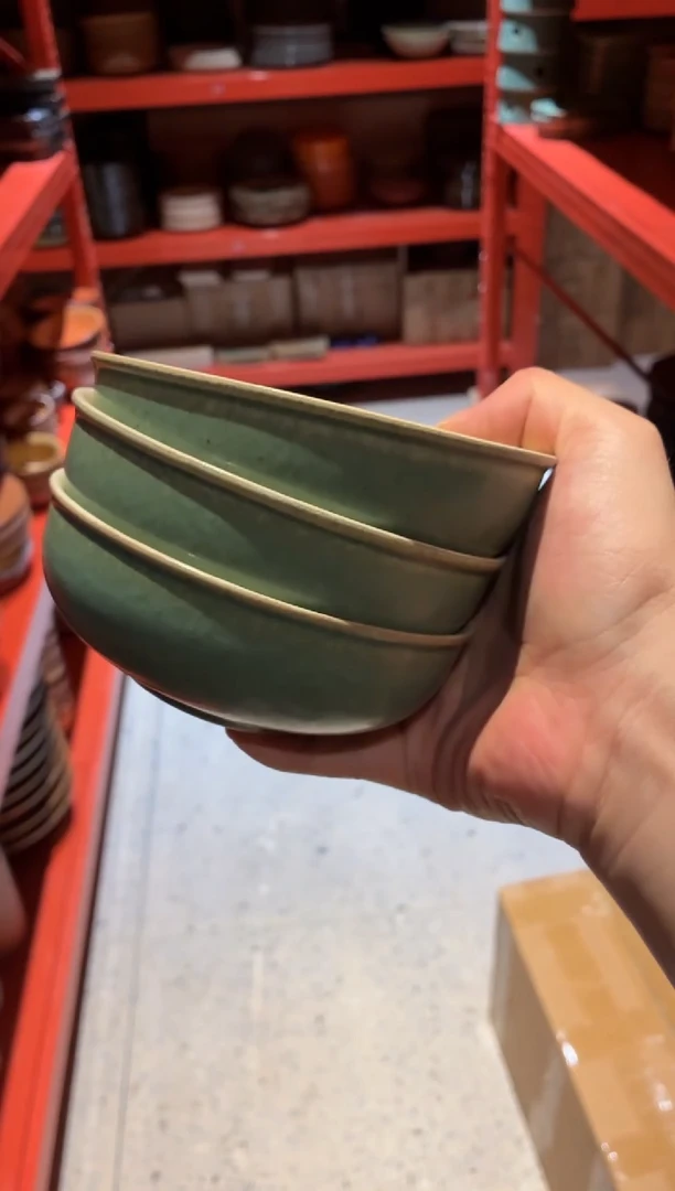 瓷片又****桥704 微瑕只此青绿小碗3个