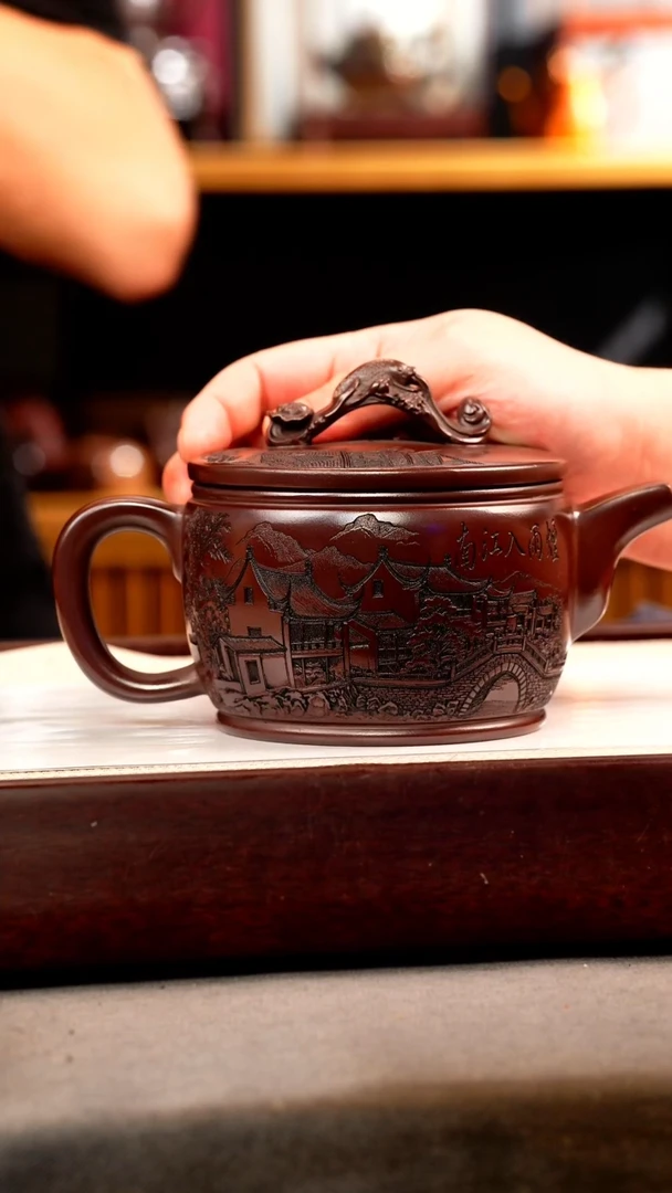 茶壶紫砂乌金砂 如意汉瓦 刻绘