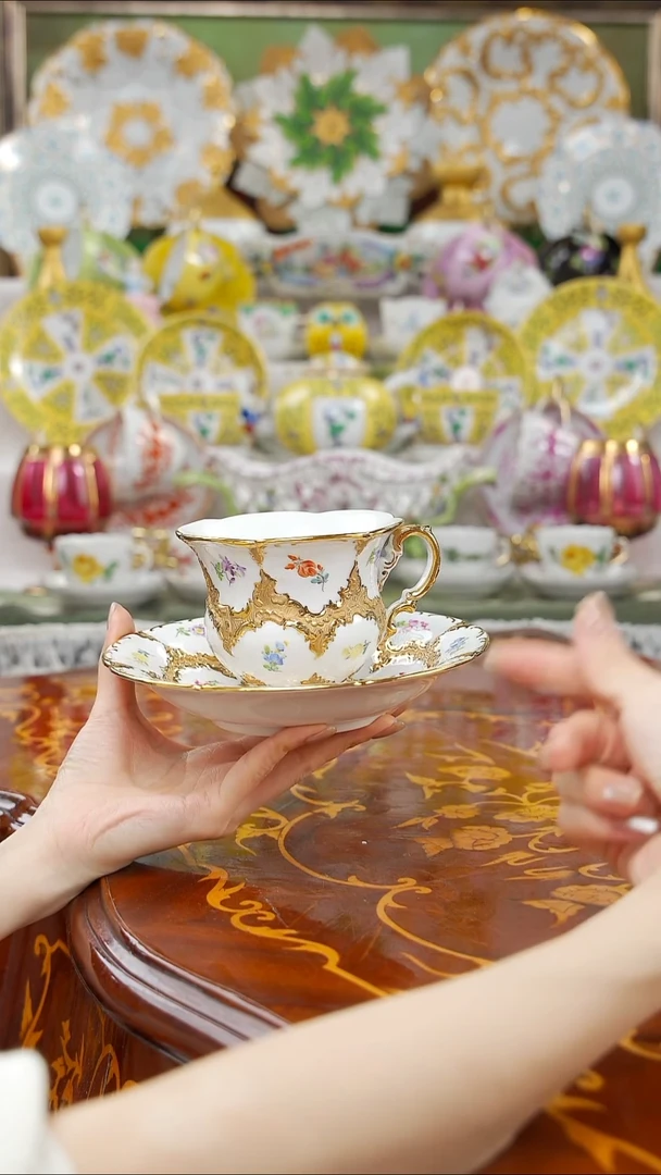 摆件米多家中古瓷器如图所示32