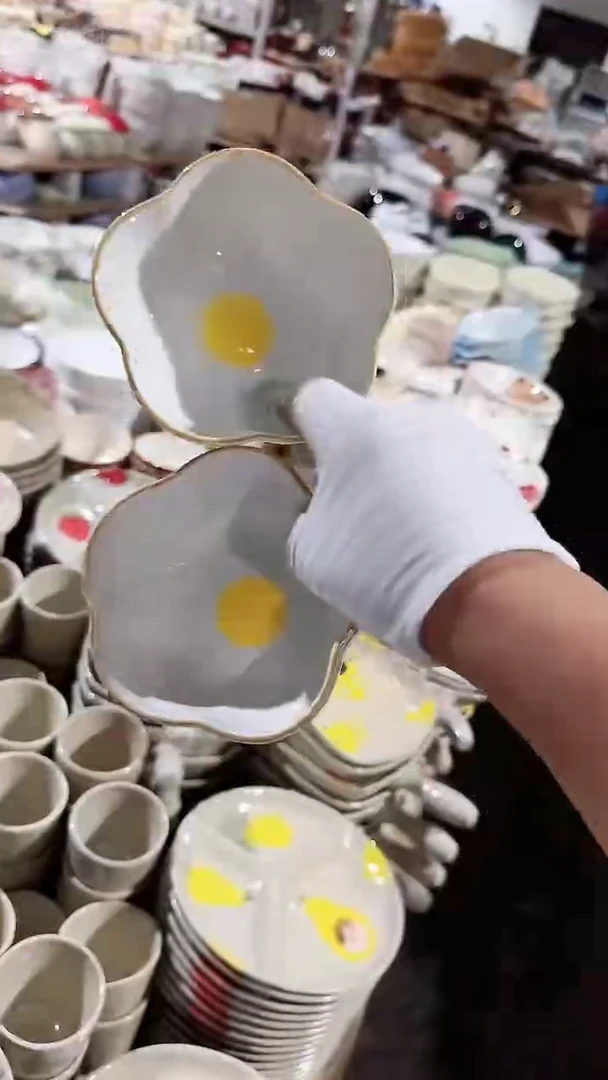 陶瓷2个鸡蛋碗微瑕 凑满20元包邮