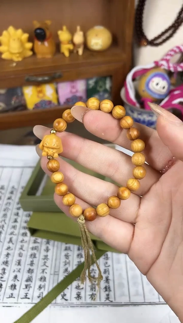 非洲檀香手串/手链菩提木质玉石手串/多发性其一/不带盒子