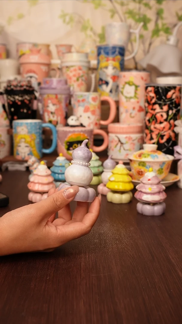 陶景德镇手绘的杯子