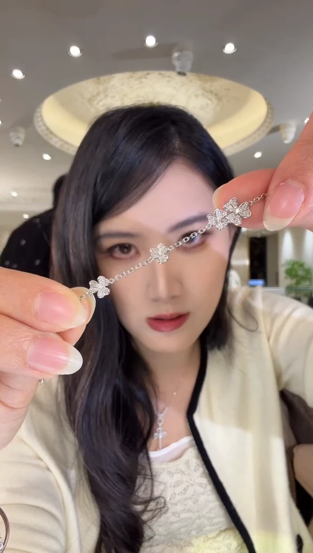 18K金镶嵌手链钻石W209|3980