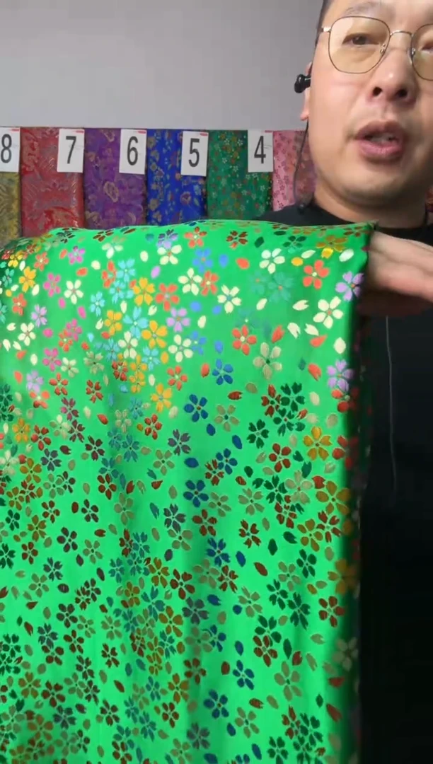 混纺织锦缎长60公分  宽90