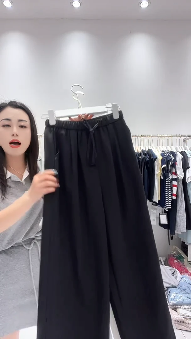 贵阳商贸城L+女装003
