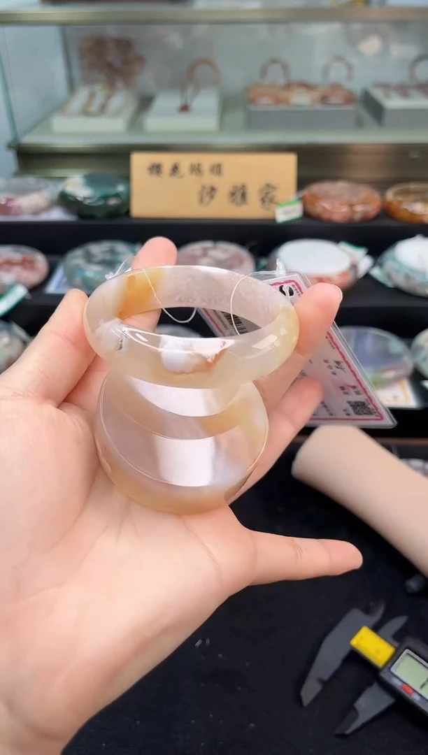 未镶嵌手镯石英质玉55圈口（赠品镯心）3118414