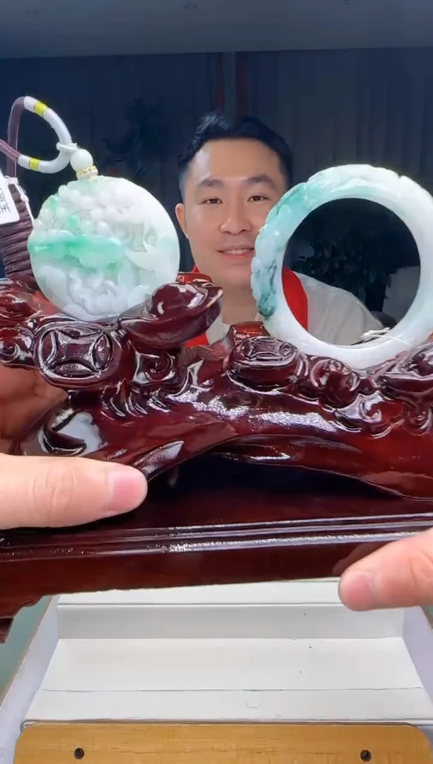 【闪购商品】翡翠摆件未镶嵌DY@@960Q7J03134