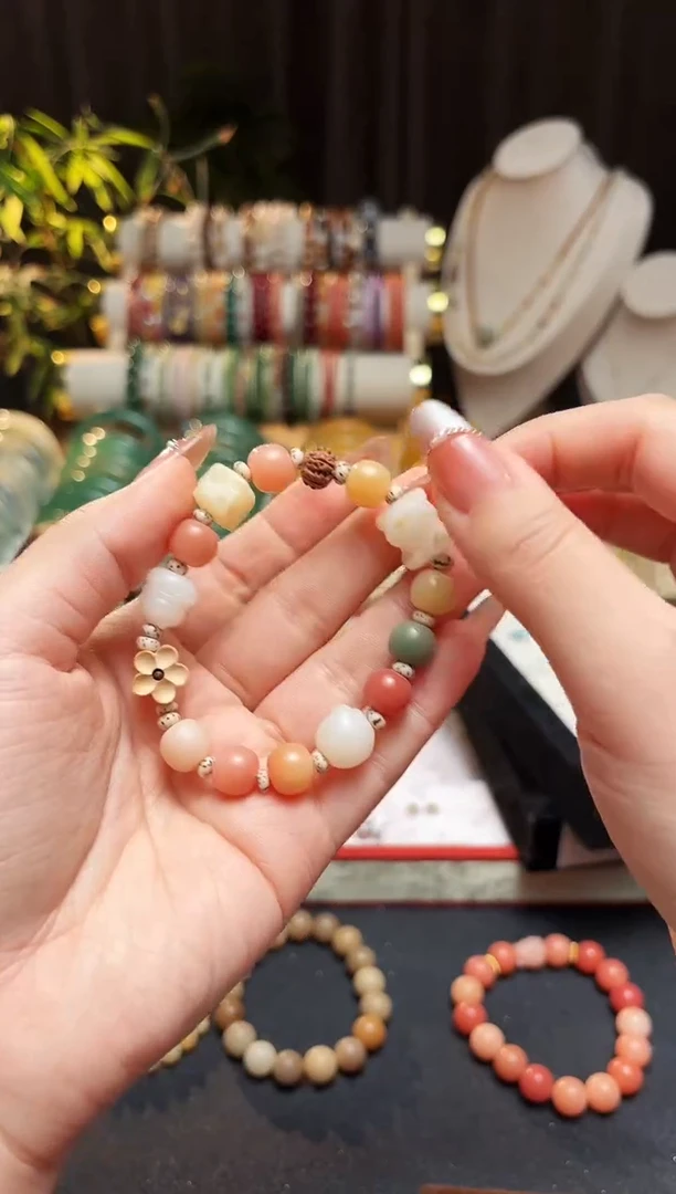 手串白玉菩提多宝