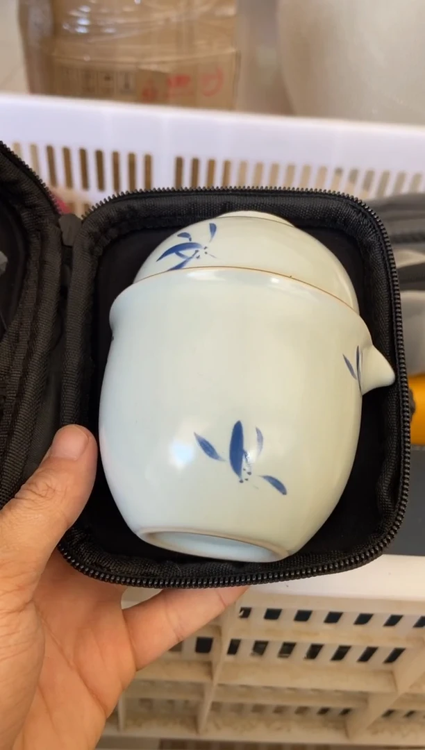 杯子瓷无运费险有瑕疵的摄影的产品有使用过的痕迹有点脏介意勿拍