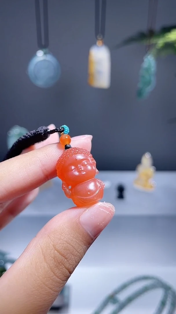 未镶嵌颈饰玛瑙/玉髓宝宝佛