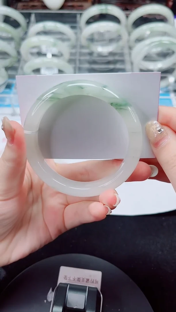 未镶嵌手镯石英质玉176-57/58