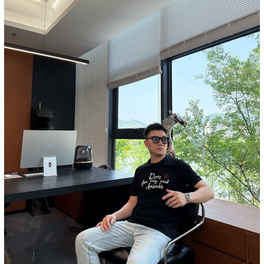 618大促-2025夏季新款休闲时尚男士T恤-LU-6533