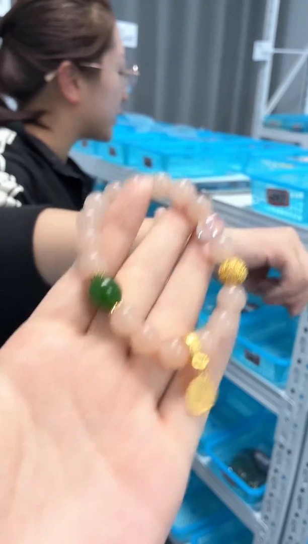 【慧慧甄选】高端轻奢多样性发货HF1717S