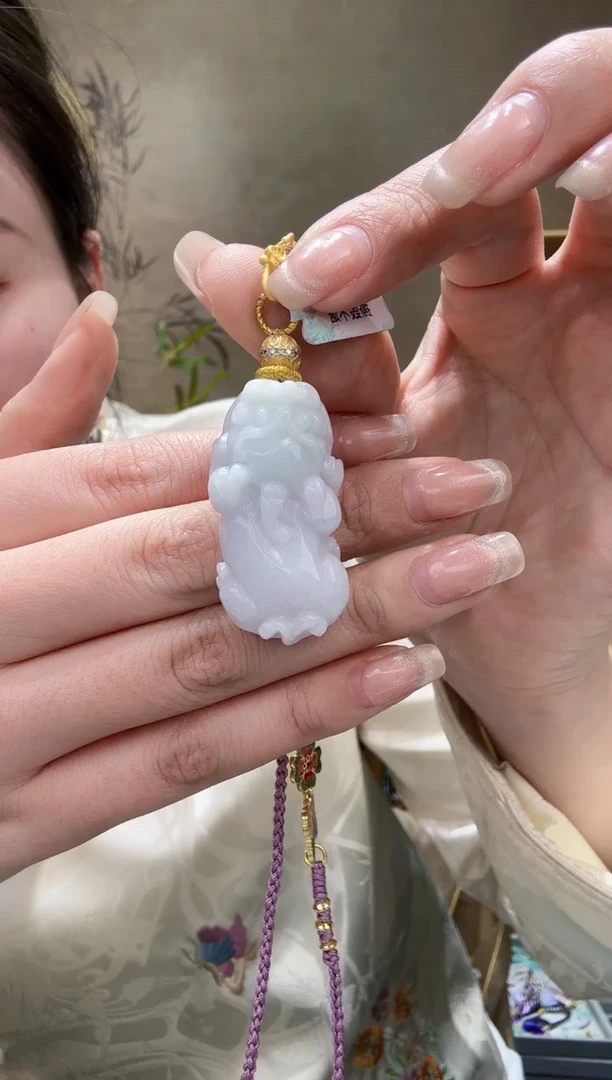 【闪购商品】翡翠颈饰未镶嵌吊坠