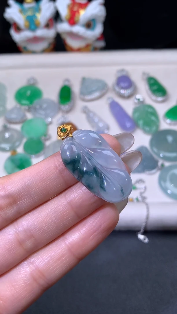 吊坠(不含链)18K金镶嵌翡翠翡翠