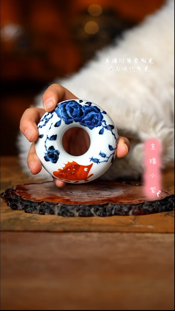 小卿亭 青花矾红月季花绘鳜鱼盖置