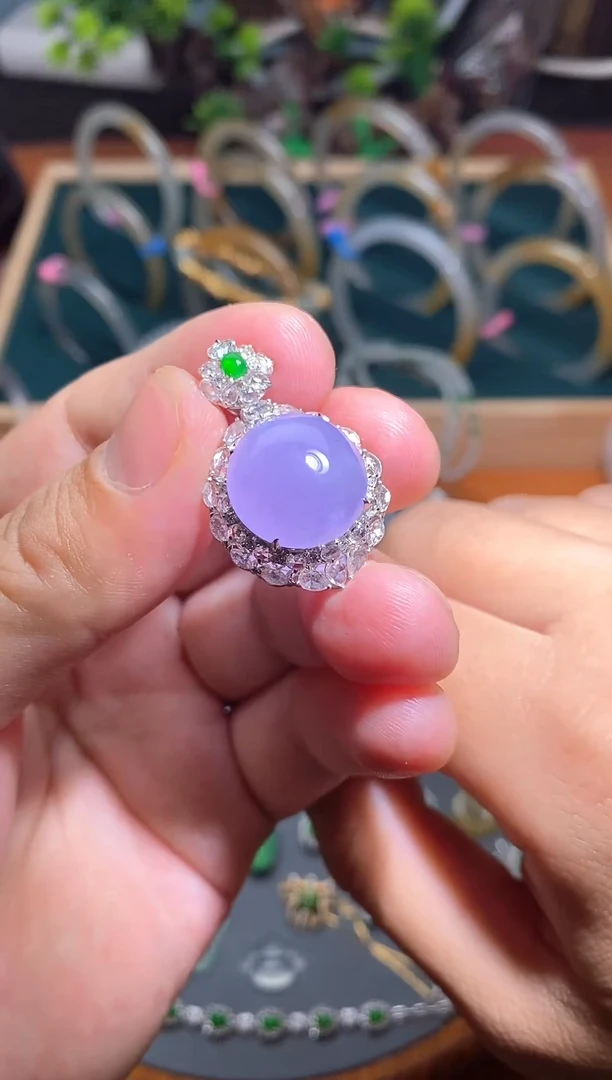 【闪购商品】翡翠颈饰18K金镶嵌07/蛋面吊坠