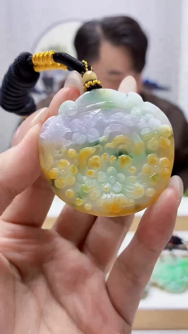 未镶嵌定制翡翠5060MM-毛货挂件45