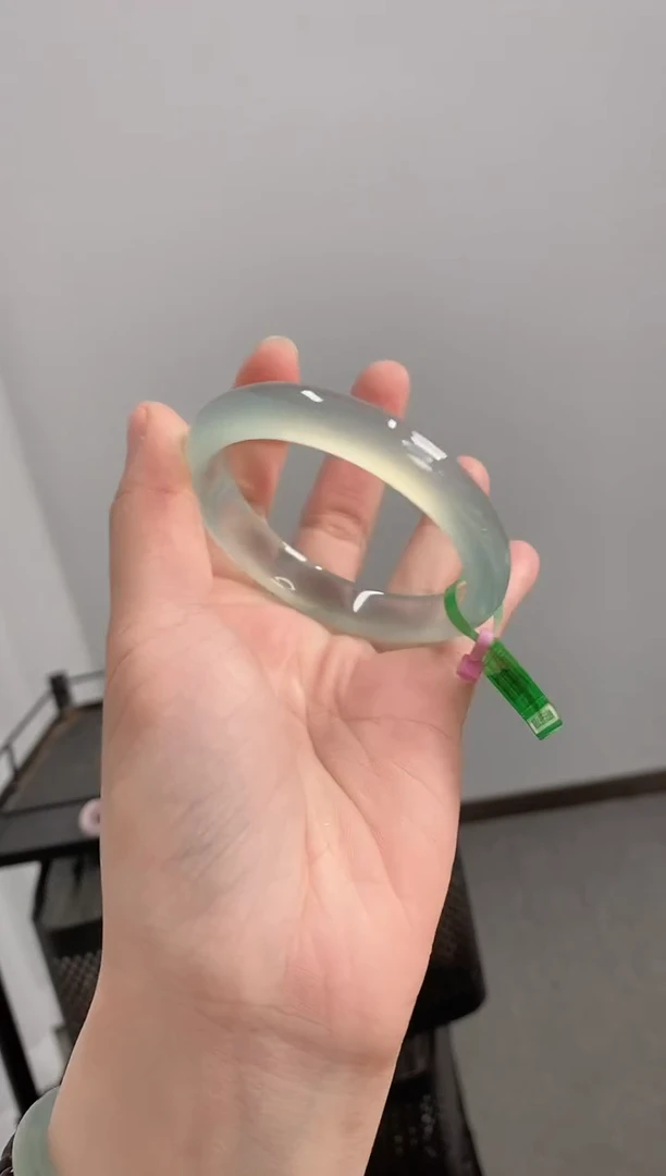 【闪购商品】玛瑙/玉髓手镯未镶嵌56圈