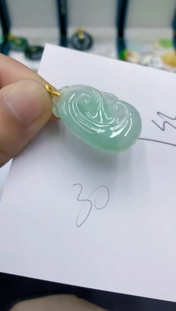 颈饰未镶嵌翡翠翡翠