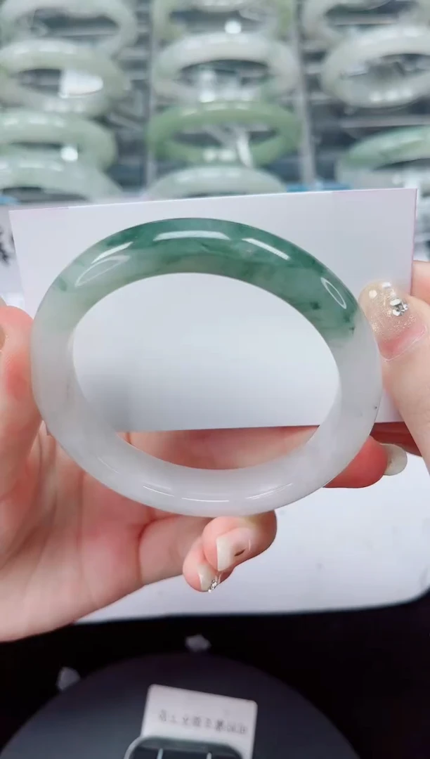 未镶嵌手镯石英质玉131-57/58