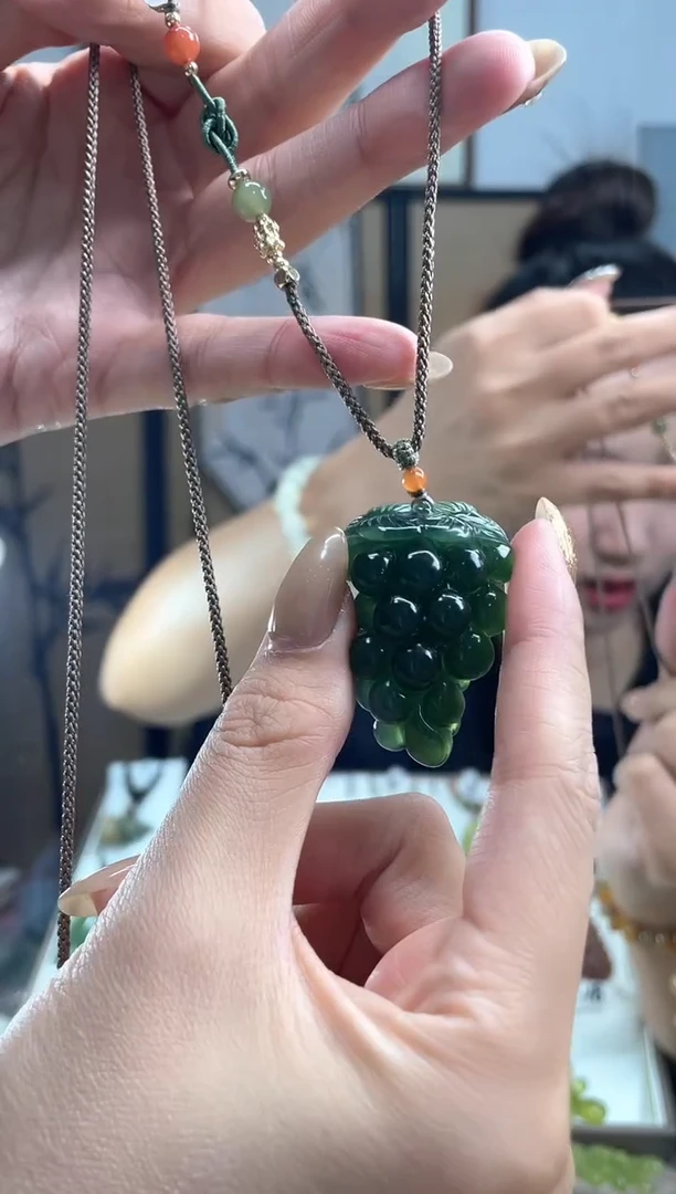 未镶嵌岫玉.B****?多样性发货其中发一