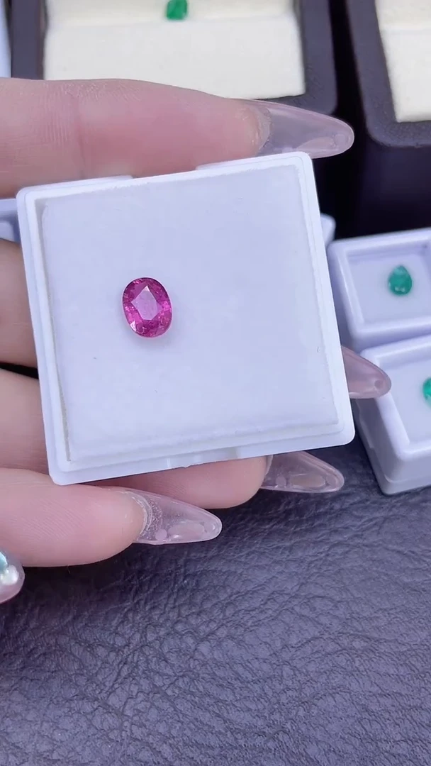 未镶嵌珠宝半成品碧玺卢比来碧玺1.3CT