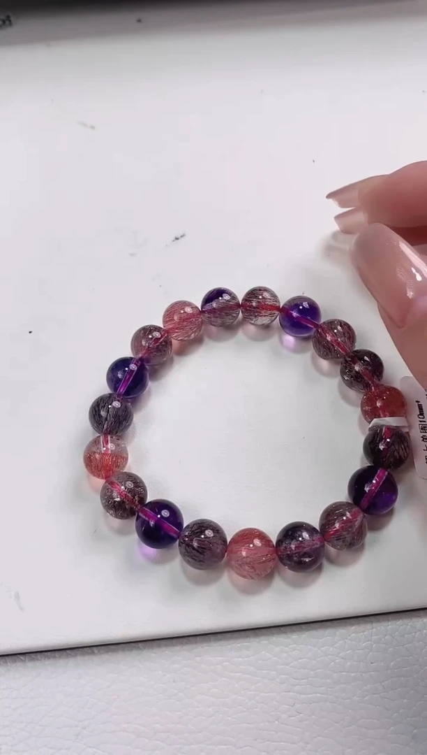 【闪购商品】水晶手链未镶嵌10mm多人多样性发其一