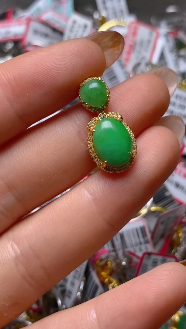 银S925镶嵌戒指翡翠百内无证书