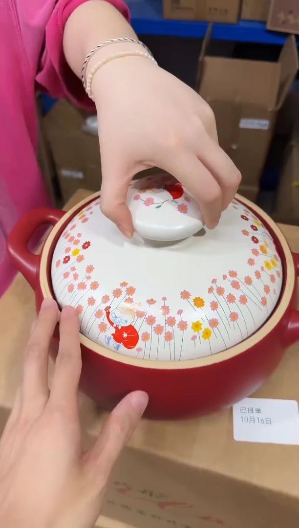 瓷片花田小美3L砂锅