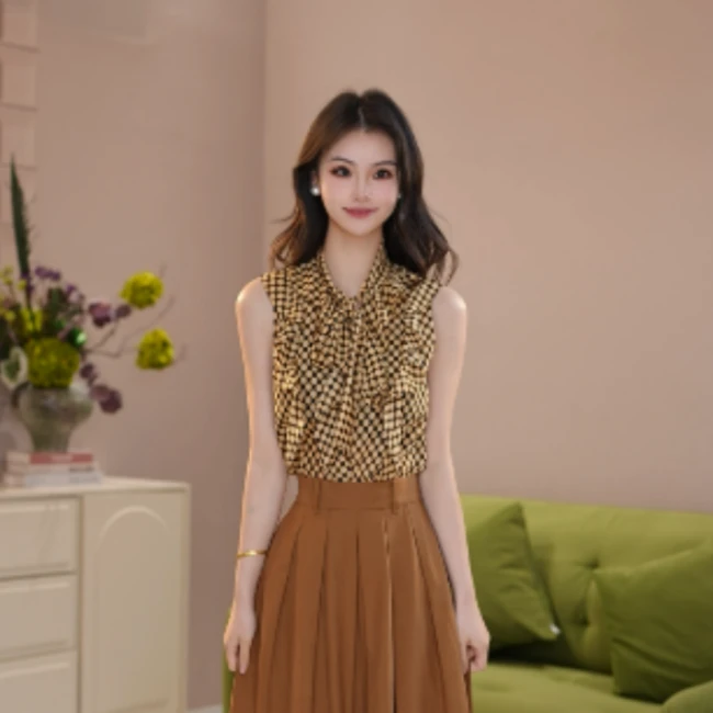 GIRDEAR/哥弟新款印花衬衣复古设计感气质百搭无袖衬衫130022