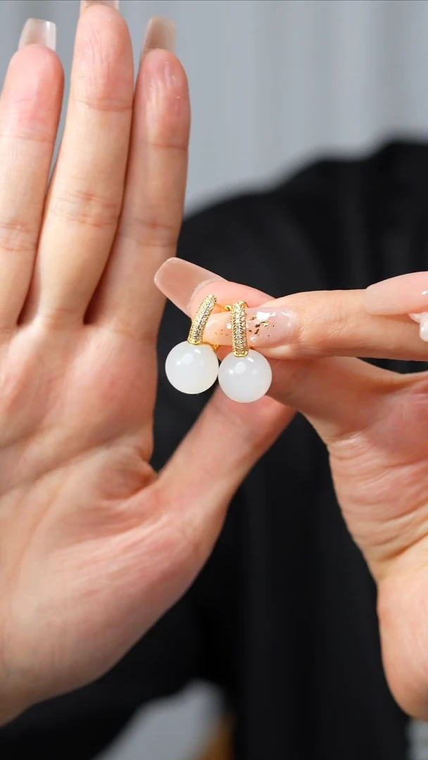 和田玉银S925镶嵌耳饰1